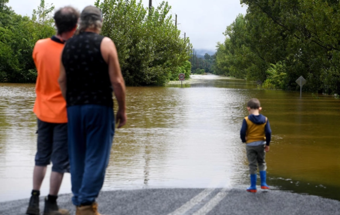 Ненадејни поплави ја погодија австралиската држава Викторија