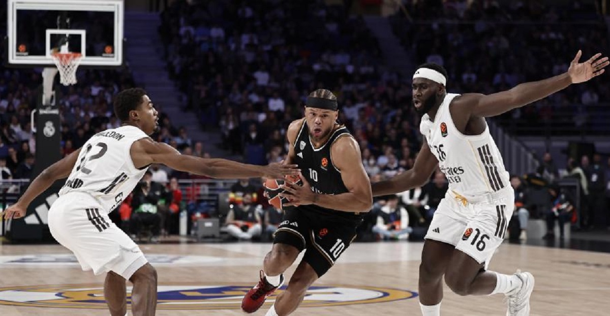 Преглед Евролига: Голем пресврт на Реал, Ѕвезда славеше во Истанбул