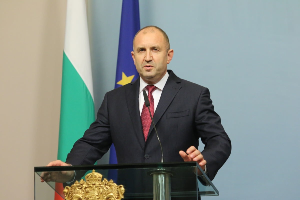 Румен Радев ќе формира политичка партија