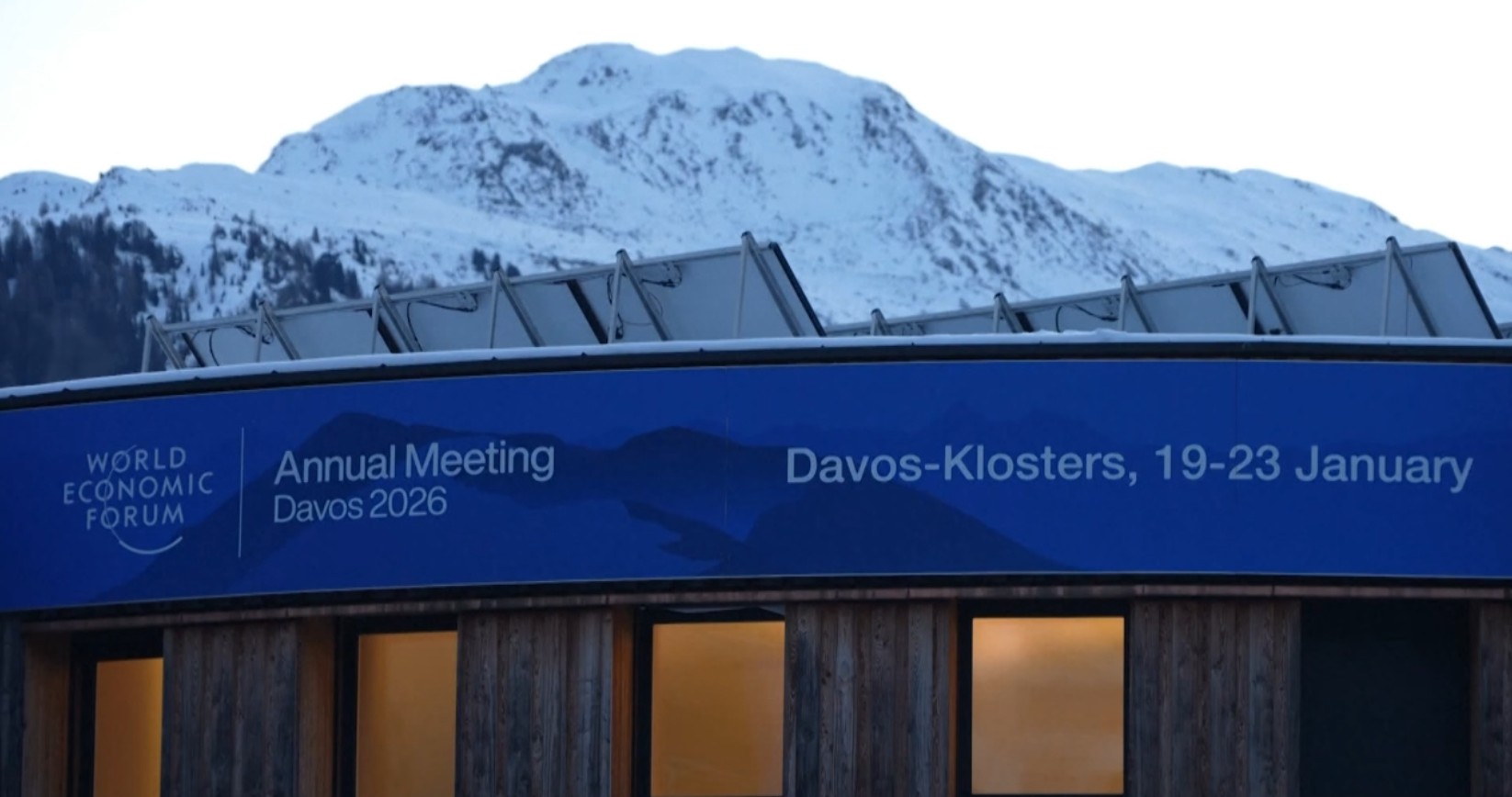 Светските лидери се среќаваат во Давос - геополитиката ја засени економијата