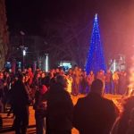 На плоштадот во Ресен со василичарски оган се славеше Стара Нова Година