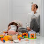 Социолог објаснува зошто родителите не уживаат да си играат со своите деца