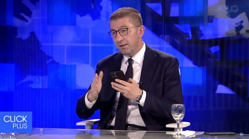 Мицкоски во „Клик Плус“: Ако треба Владата да падне поради „Сејф Сити“, подготвен сум на тој ризик