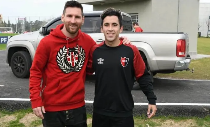 Ја почнал кариерата во истиот клуб како Меси, Аргентинецот Торес во нападот на Вардар!