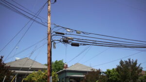 Струен колапс кај Велес: Луѓе и туристи заробени во мрак поради дефектите на ЕВН