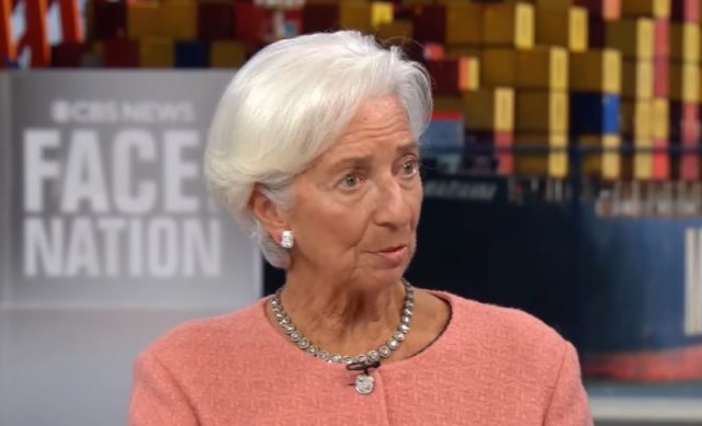 Лагард заработува околу 726.000 евра годишно, четири пати повеќе од шефот на американскиот ФЕД