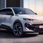 „Renault Filante“ е тука – билетот на францускиот бренд за премиум општеството (ФОТО)