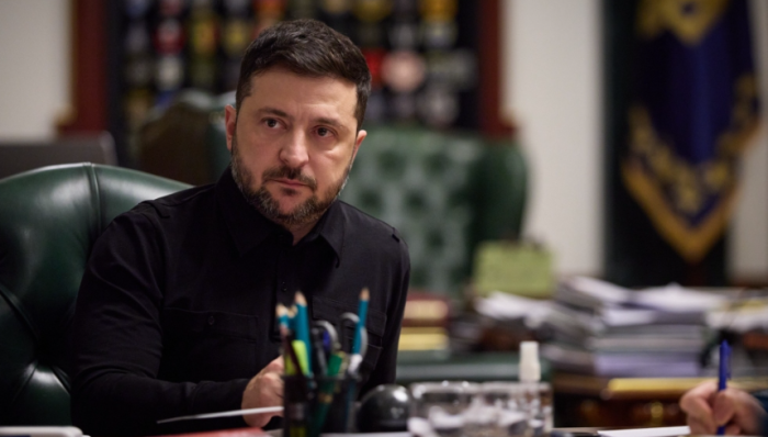 Зеленски: Русија подготвува нови масовни напади врз Украина