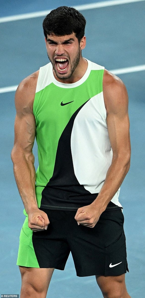 Светски популарната диџејка Пеги Гу конечно ја откри вистината за односот со тениската сензација Карлос Алкараз: Романса или само добро пријателство?