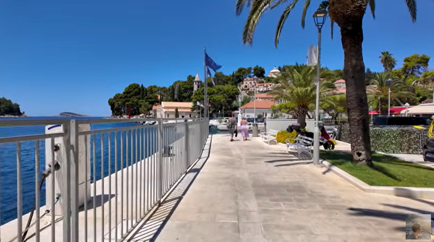 (ВИДЕО) Ова е најубаво приморско место во Европа: Победи во конкуренција на 200 дестинации