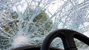 Камион излета во провалија, возачот загина на лице место кај Деве Баир