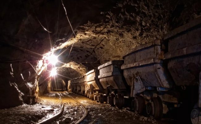 ЧЕШКА ГО ЗАТВОРА ПОСЛЕДНИОТ РУДНИК ЗА ЈАГЛЕН И ПРЕКИНУВА ТРАДИЦИЈА СТАРА 250 ГОДИНИ