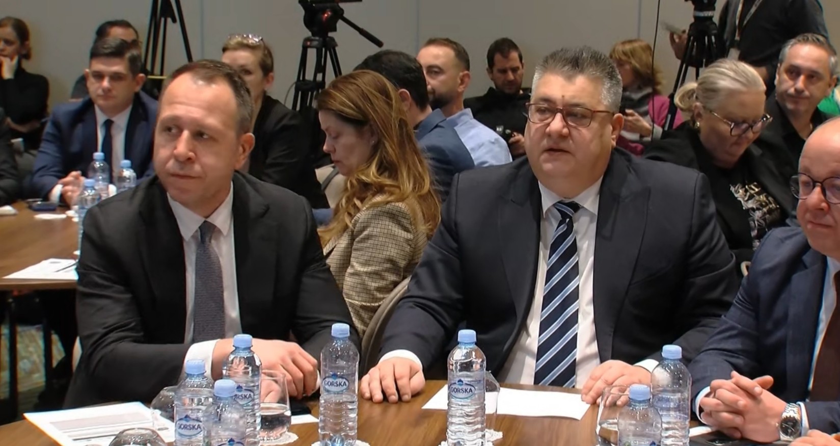 Минчев најавува реформи во државната служба - нема веќе доживотни и недопирливи функции