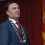 Платата не е работа на желби, туку на економски критеруми, вели Ангел Димитров