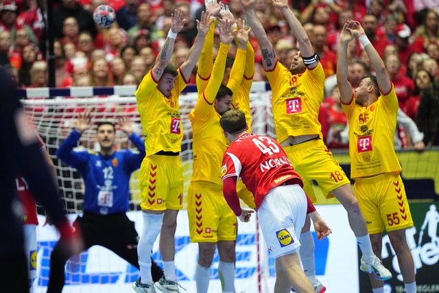 РАКОМЕТАРИТЕ СО УБЕДЛИВ ПОРАЗ ОД ДАНСКА НА СТАРТОТ НА ЕВРОПСКОТО ПРВЕНСТВО