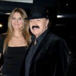 „Не ме интересира ништо на таа тема“: Се огласи Харис Џиновиќ откако Мелина беше фотографирана со новиот 70-годишен вереник