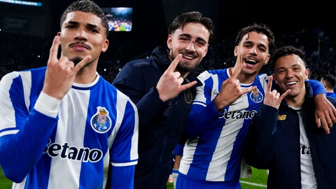 Порто го „пецна“ Мурињо со врвен мајтап по елиминацијата во Купот (ФОТО)