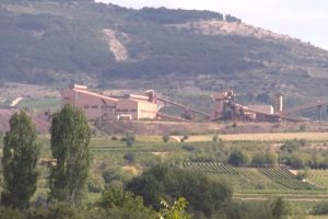 Кавадаречки Фени е пред рестарт и враќање на сите 700 вработени