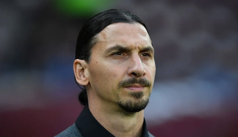 Ибрахимовиќ за идолот од детството: Ги гледав дриблинзите на Роналдо и се одушевував