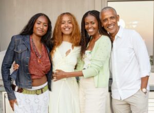 Мишел Обама го откри прашањето што никогаш не им го поставува на своите ќерки