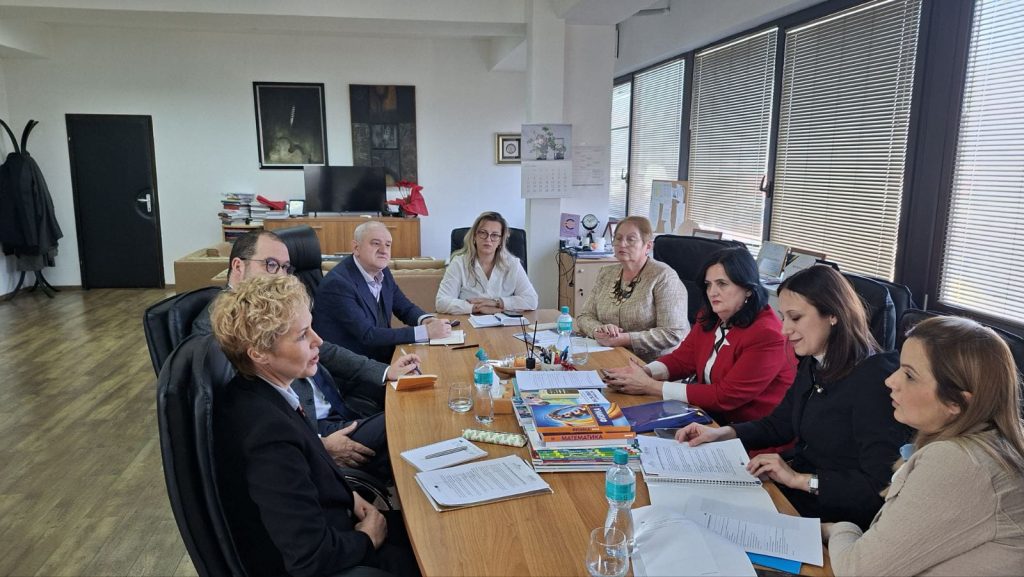 МОН: Ја јакнеме инклузијата со влезот во Европската агенција за посебни потреби и инклузивно образование