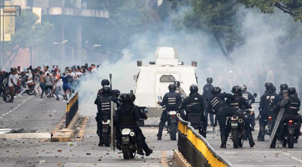 Најмалку 40 убиени во американскиот напад врз Венецуела