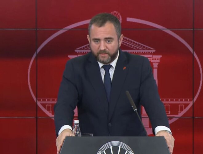 ТОШКОВСКИ: СДСМ и ДУИ се ставаат над човечките животи, длабоко се заглавени во мочуриште