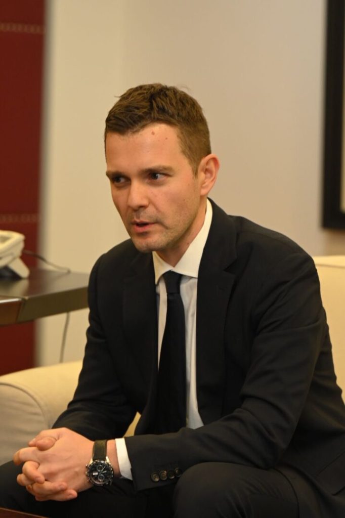 Муцунски утре во Истанбул: ќе учествува на вториот министерски состанок на Балканската платформа за мир