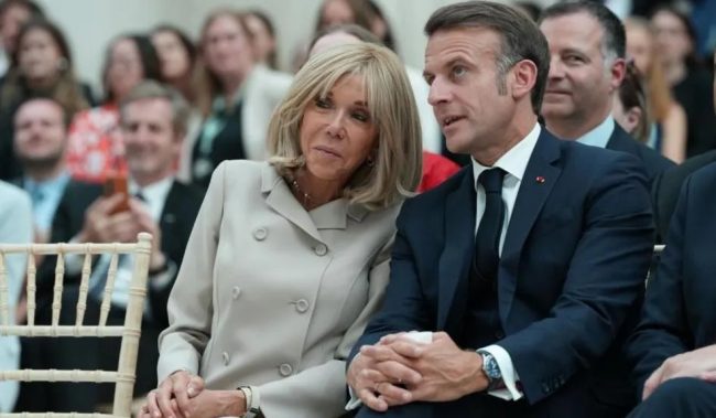 ДЕСЕТ ЛИЦА ПРОГЛАСЕНИ ЗА ВИНОВНИ ЗА ОНЛАЈН МАЛТРЕТИРАЊЕ НА БРИЖИТ МАКРОН