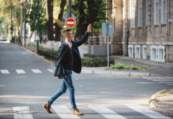 Му мавтате на возачот кој застанал да ве пропушти како знак на благодарност? Еве што тоа открива за вас