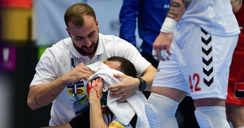 Павле Атанасијевиќ мора да дополнителни прегледи, се стравува за скршеница!