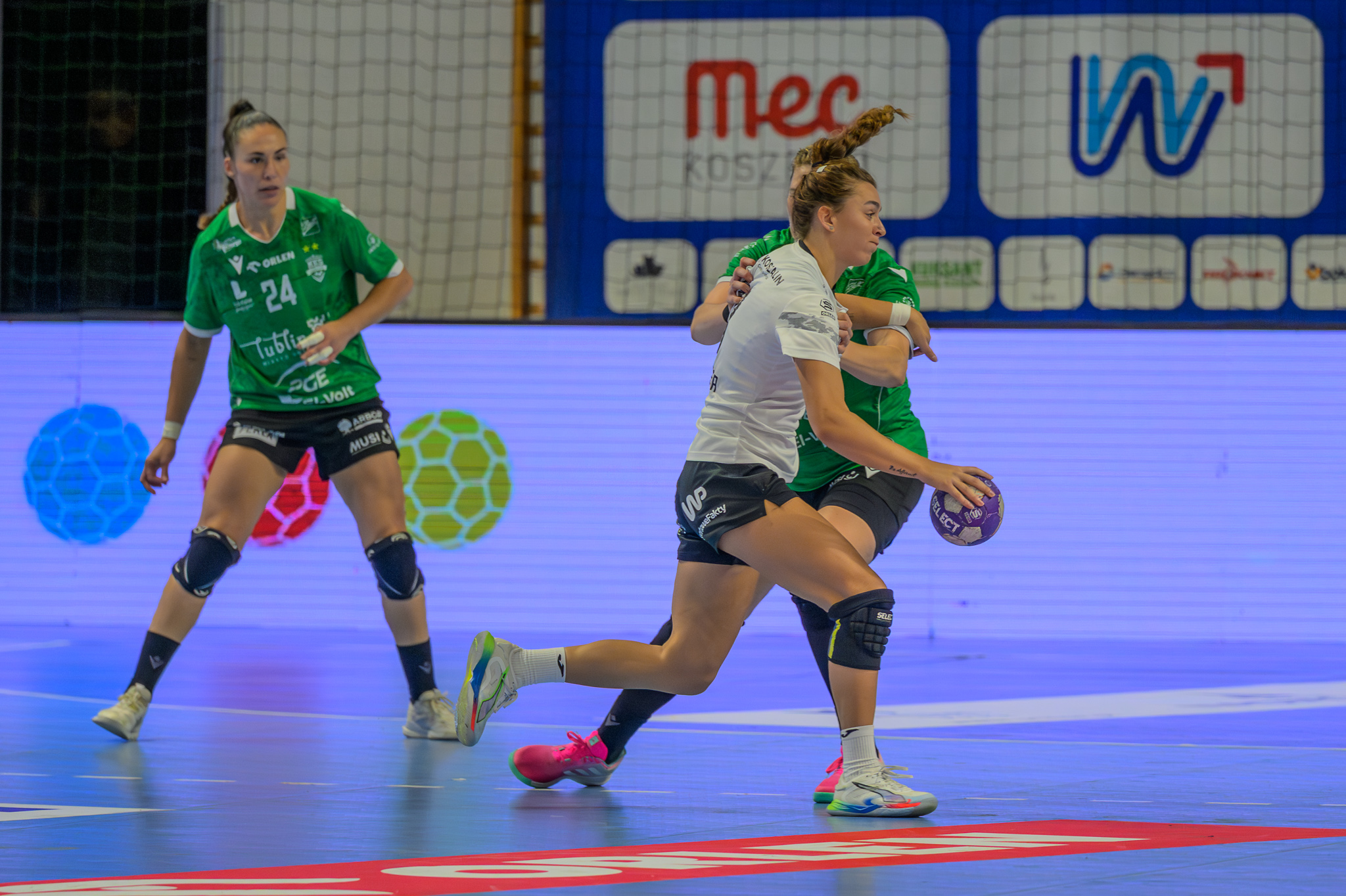 Арсениевска и Кошалин со победнички старт во 2026