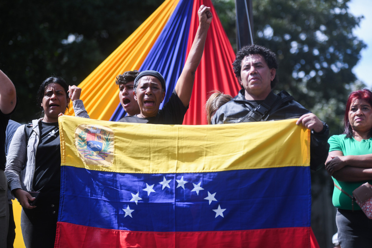 Шпанија и земјите од Латинска Америка го осудија нападот на САД врз Венецуела