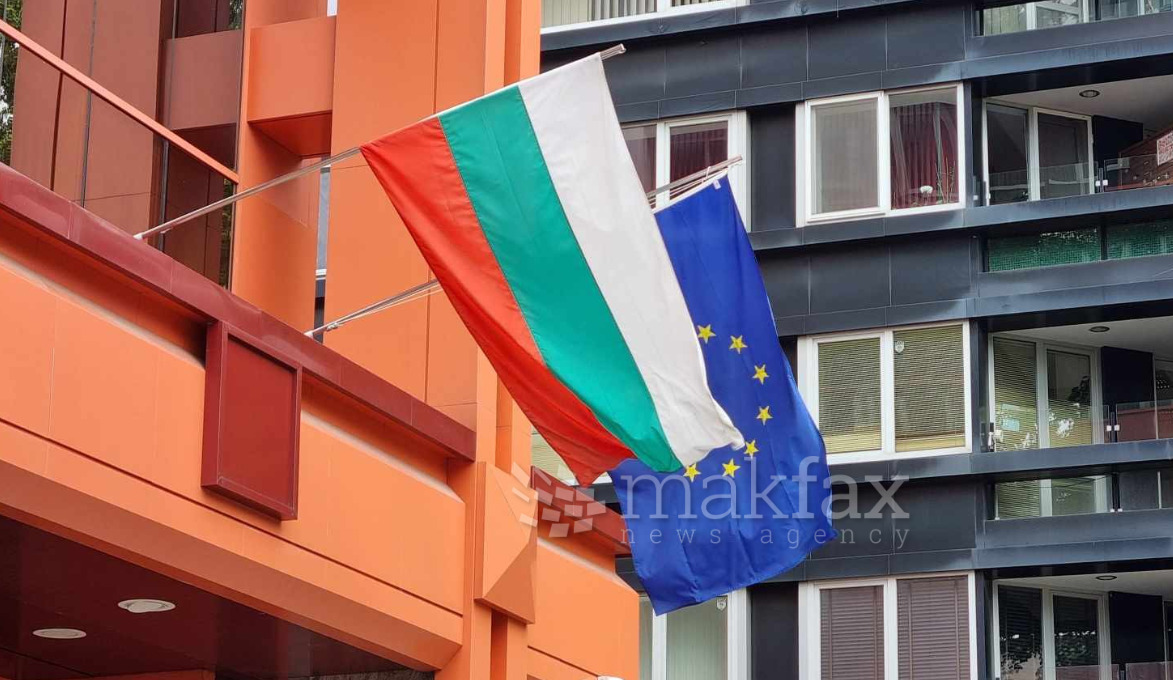 Oдиме на избори, рече Радев откако и третата партија го врати мандатот за состав на влада