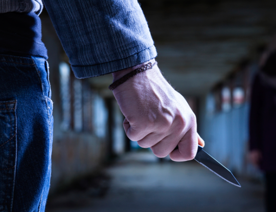 При контрола на СВР Тетово, одземени ножеви и боксирач од деца