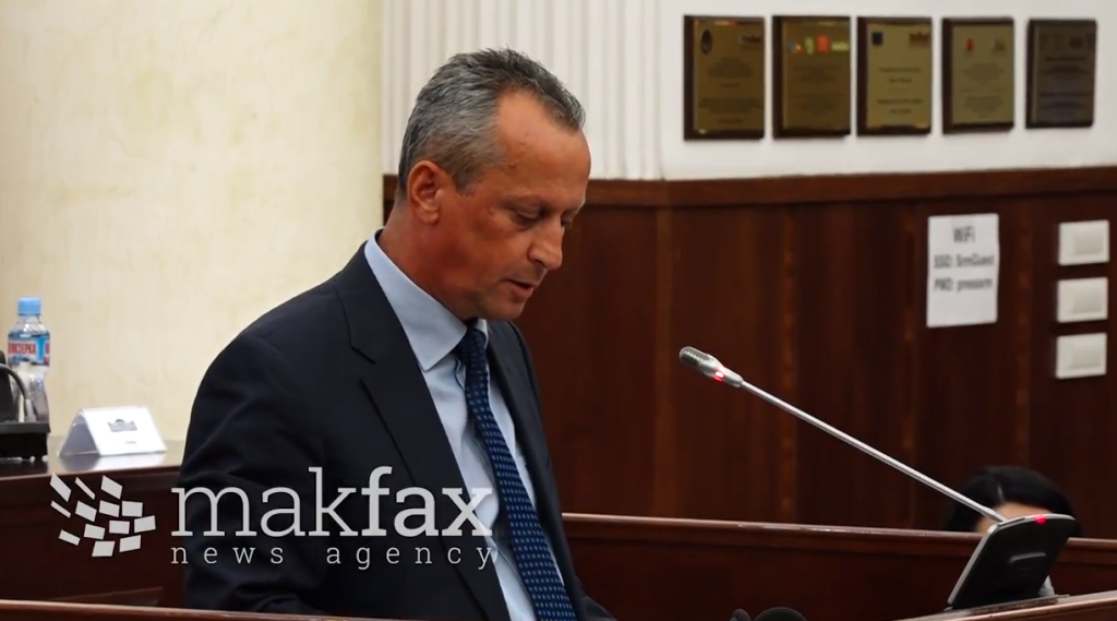 Вељаноски за техничката влада: Уставен експеримент кој предизвикува штета за државата