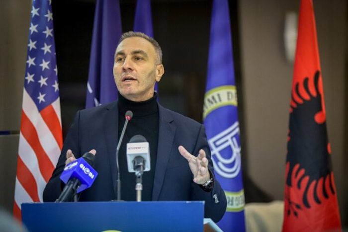 Моментот кога опозицијата сфати дека Груби може да „пропее“