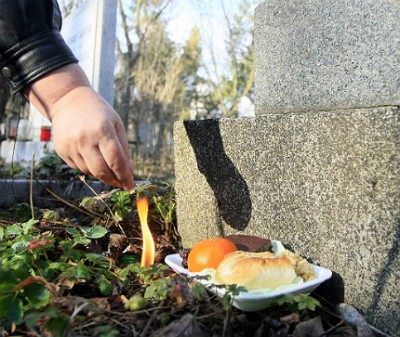 Задушница – ден посветен на сеќавање и молитва за покојните