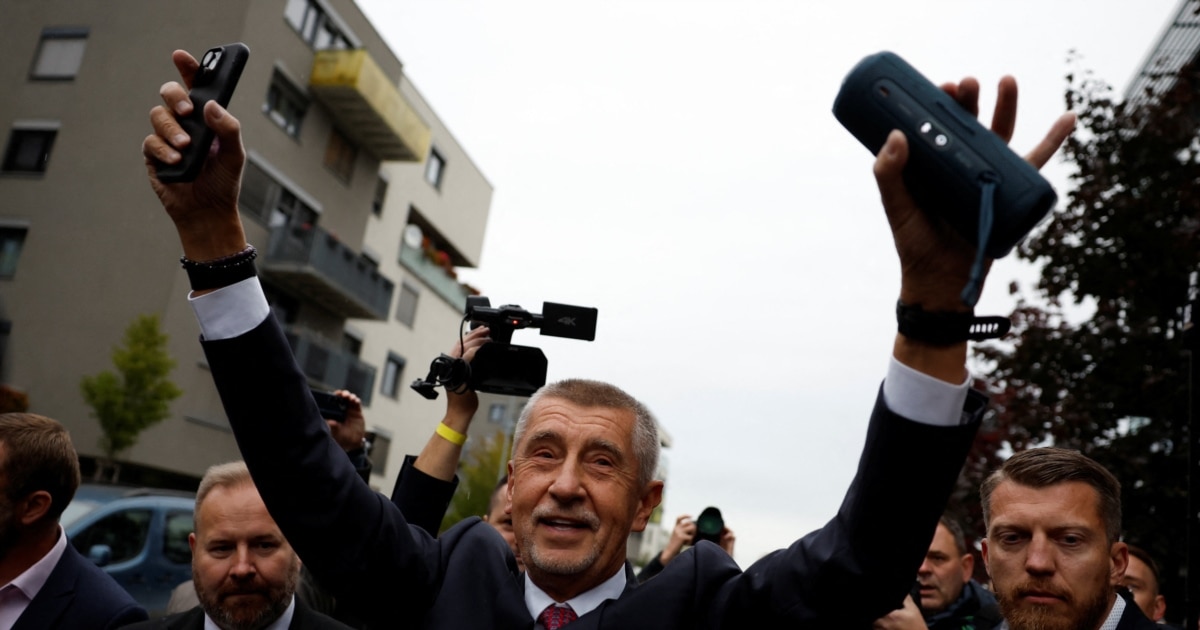 Чешката влада бара упориште во новата европска криза меѓу САД и Кина