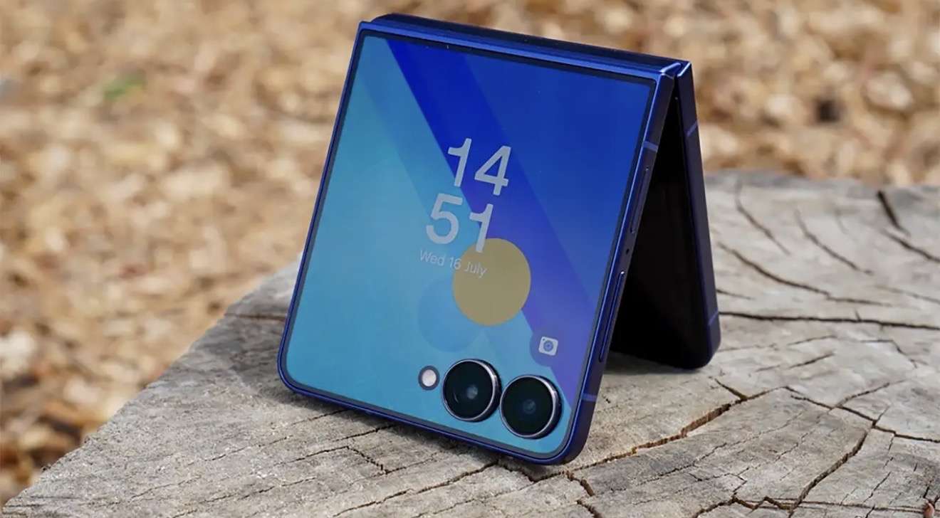 Првиот 2 nm преклопен флегшип пристигнува порано: забележан Samsung Galaxy Z Flip8