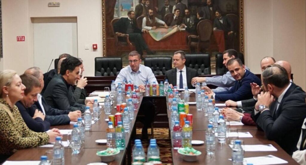 Прва седница на новиот ИК на ВМРО-ДПМНЕ: Избрани претседатели на партиски комисии, Перински нов претседател на Градскиот комитет