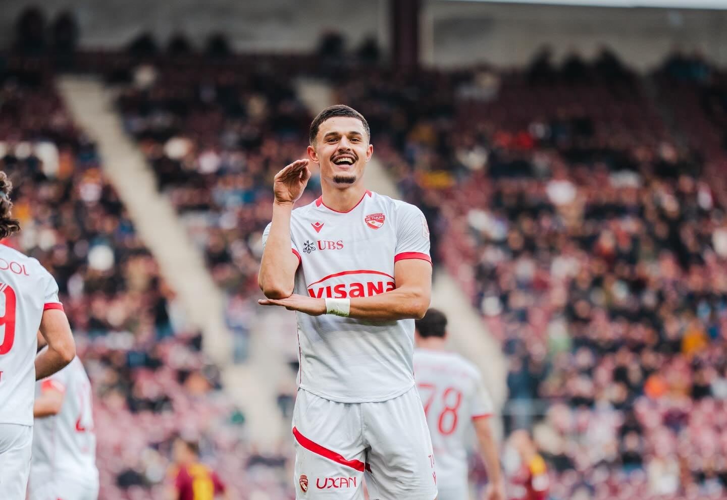 Тун ита кон титулата – Растодер повторно погоди