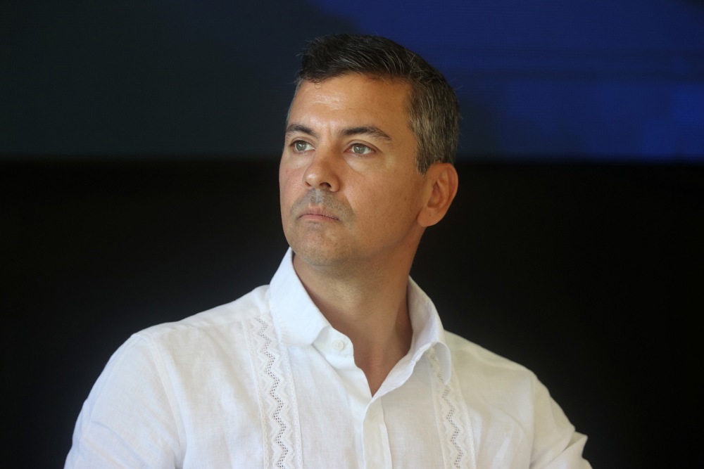 (Видео) Трамп за претседателот на Парагвај: Млад и згоден, но јас сакам жени