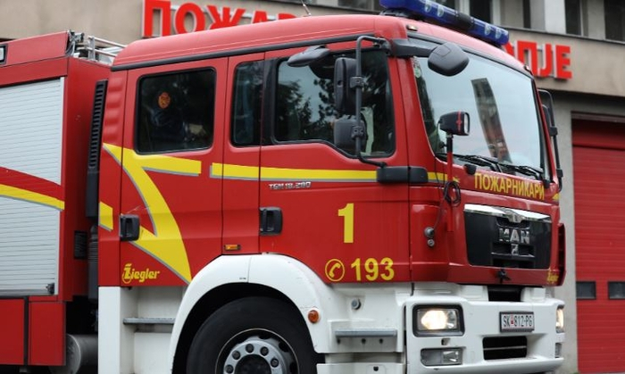 Три возила опожарени во гаража во скопско Батинци