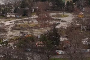 (Видео) Стари дискотеки се отстрануваат од Градскиот парк, почна уредувањето на просторот за Луна парк