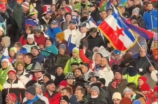 Знамето на Југославија на Олимписките игри во Милано