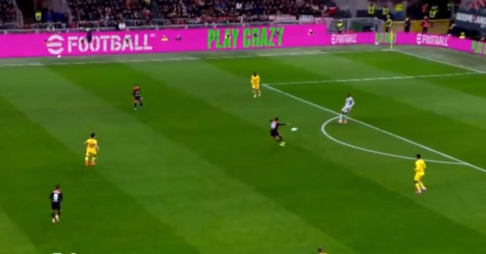 Кикс на Мањан како аматер: Голманот на Милан се посрамоти против Комо (ВИДЕО)