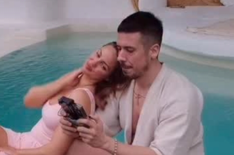 Никола Роквиќ и сопруга  ја прославија годишнината од бракот со патување на Бали