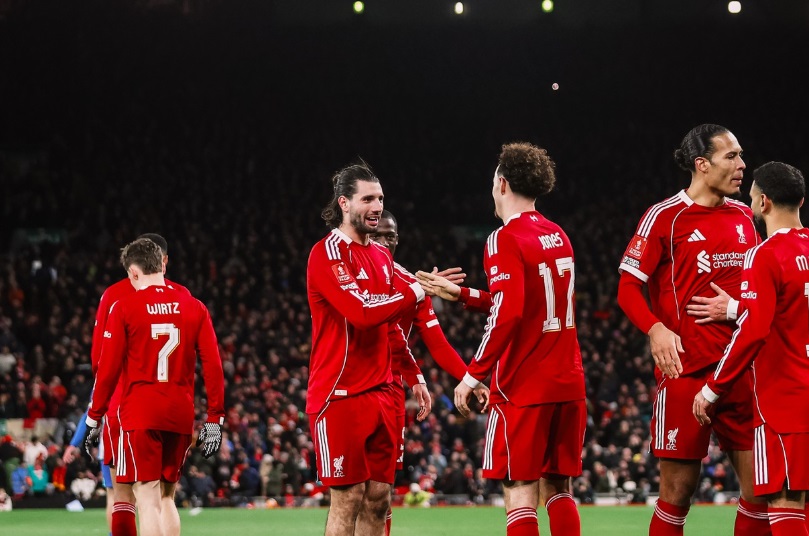 Една од ѕвездите на Ливерпул сонува да го облече дресот на Реал Мадрид