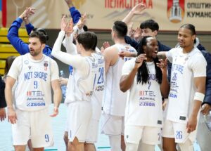 МЗТ Скопје доминантно до ново Куп финале